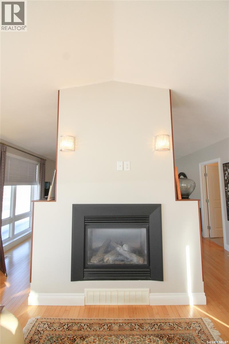 555 5th Street W, Shaunavon, Saskatchewan  S0N 2M0 - Photo 31 - SK015251