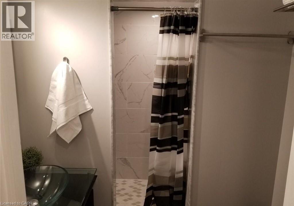 1601 Sandgate Crescent, Mississauga, Ontario  L5J 2E3 - Photo 31 - 40806486