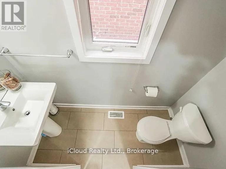 88 West Glen Avenue, Hamilton, Ontario  L8J 0H8 - Photo 6 - X12812492