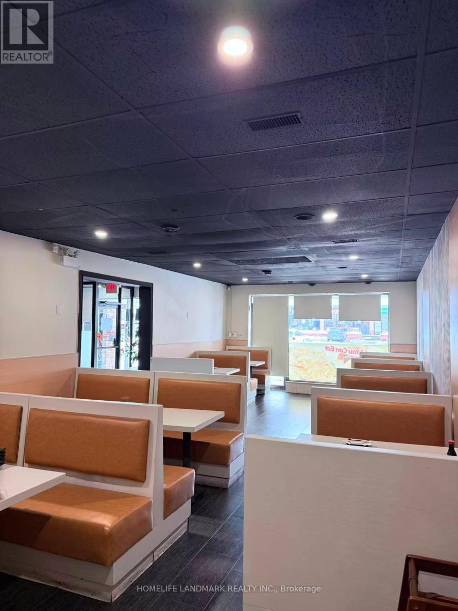 43 Main Street E, Grimsby, Ontario  L3M 1M7 - Photo 7 - X12812518