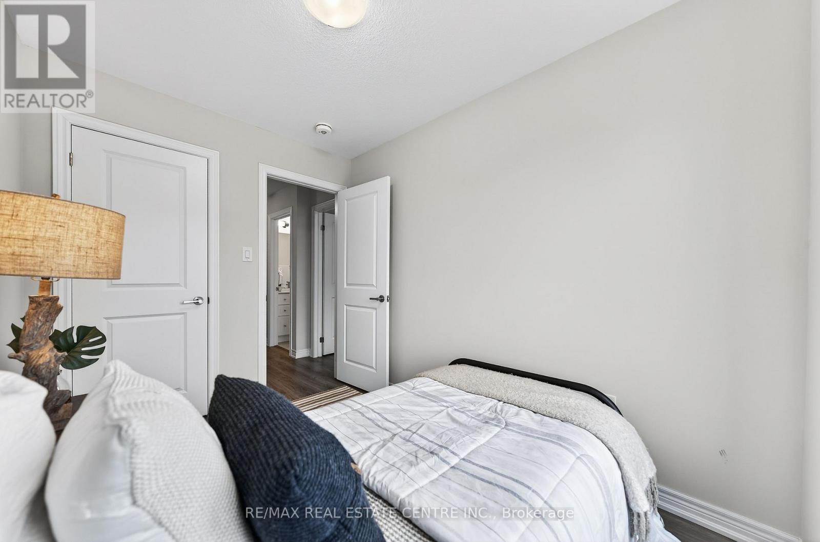 138 - 10 Birmingham Drive, Cambridge, Ontario  N1R 0C5 - Photo 36 - X12812536