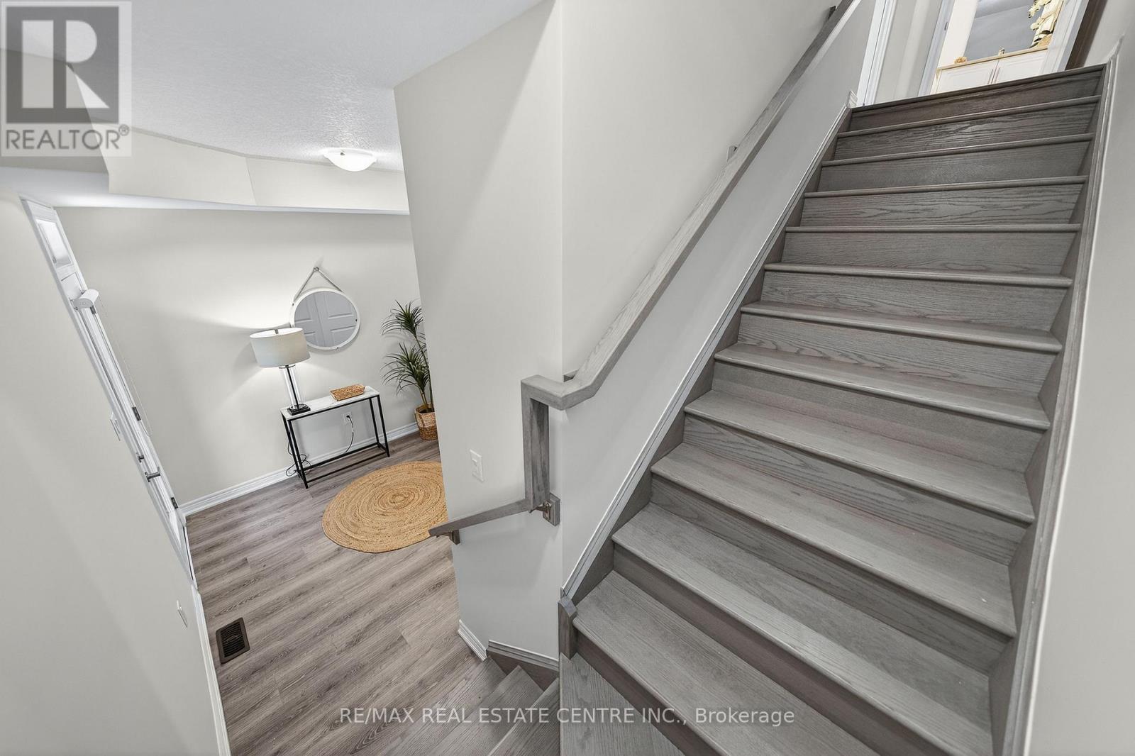 138 - 10 Birmingham Drive, Cambridge, Ontario  N1R 0C5 - Photo 9 - X12812536