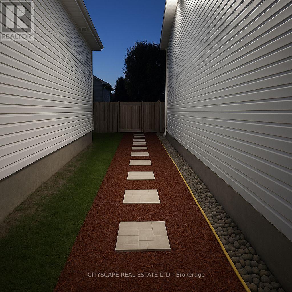 1165 Klondike Road, Ottawa, Ontario  K2W 1C8 - Photo 4 - X12812548