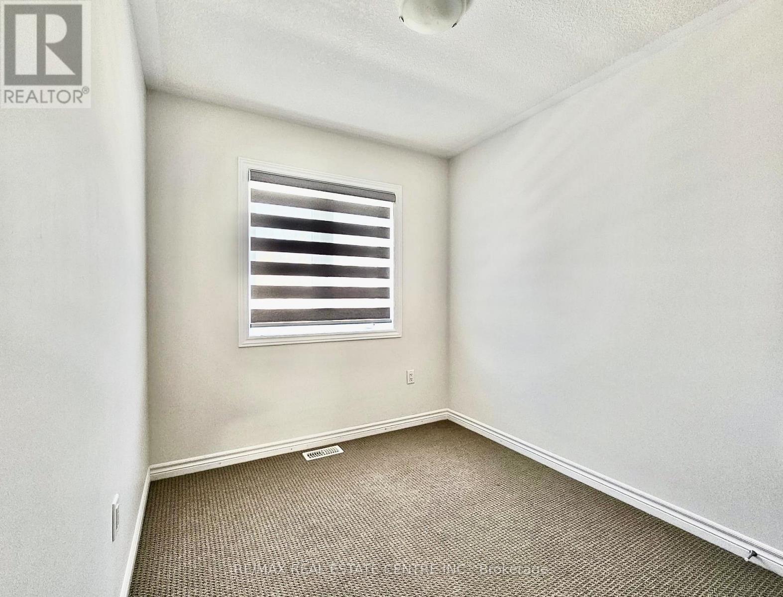 290 Equestrian Avenue, Cambridge, Ontario  N3E 0E7 - Photo 13 - X12812592