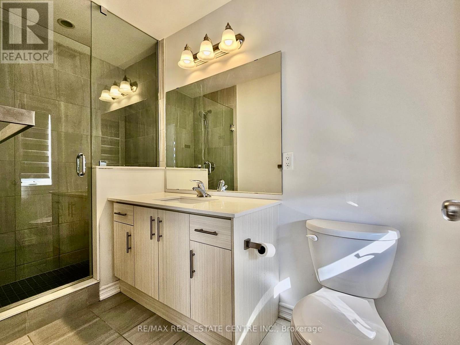 290 Equestrian Avenue, Cambridge, Ontario  N3E 0E7 - Photo 14 - X12812592