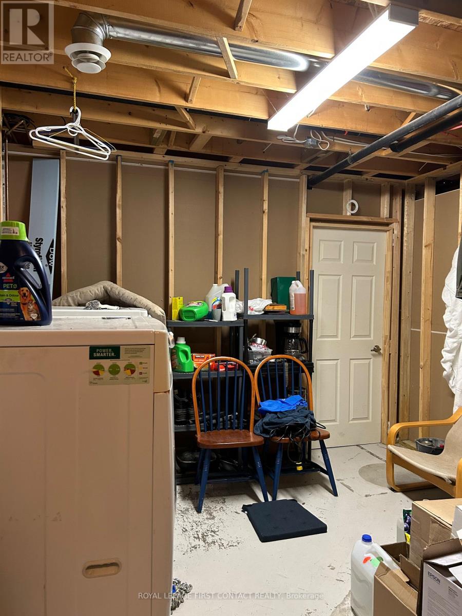 1041 Welch Road, Minden Hills, Ontario  K0M 2K0 - Photo 19 - X12812604