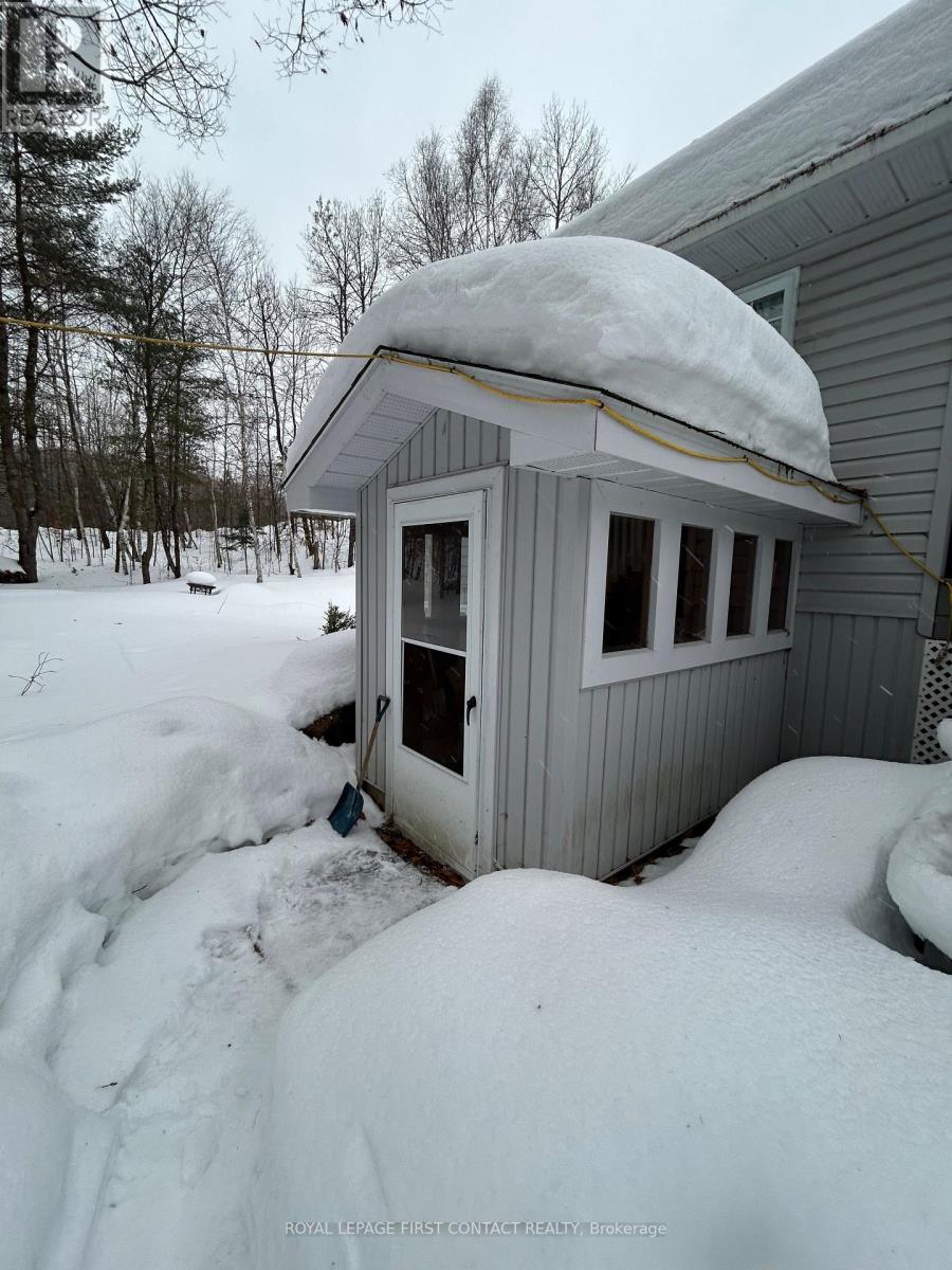 1041 Welch Road, Minden Hills, Ontario  K0M 2K0 - Photo 22 - X12812604