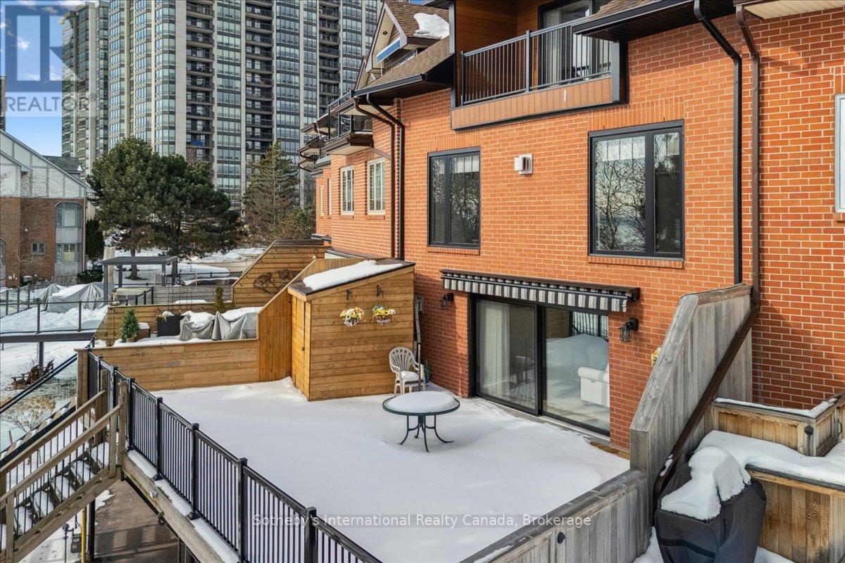 10 Southwind Terrace, Oakville, Ontario  L6L 6K5 - Photo 34 - W12812190