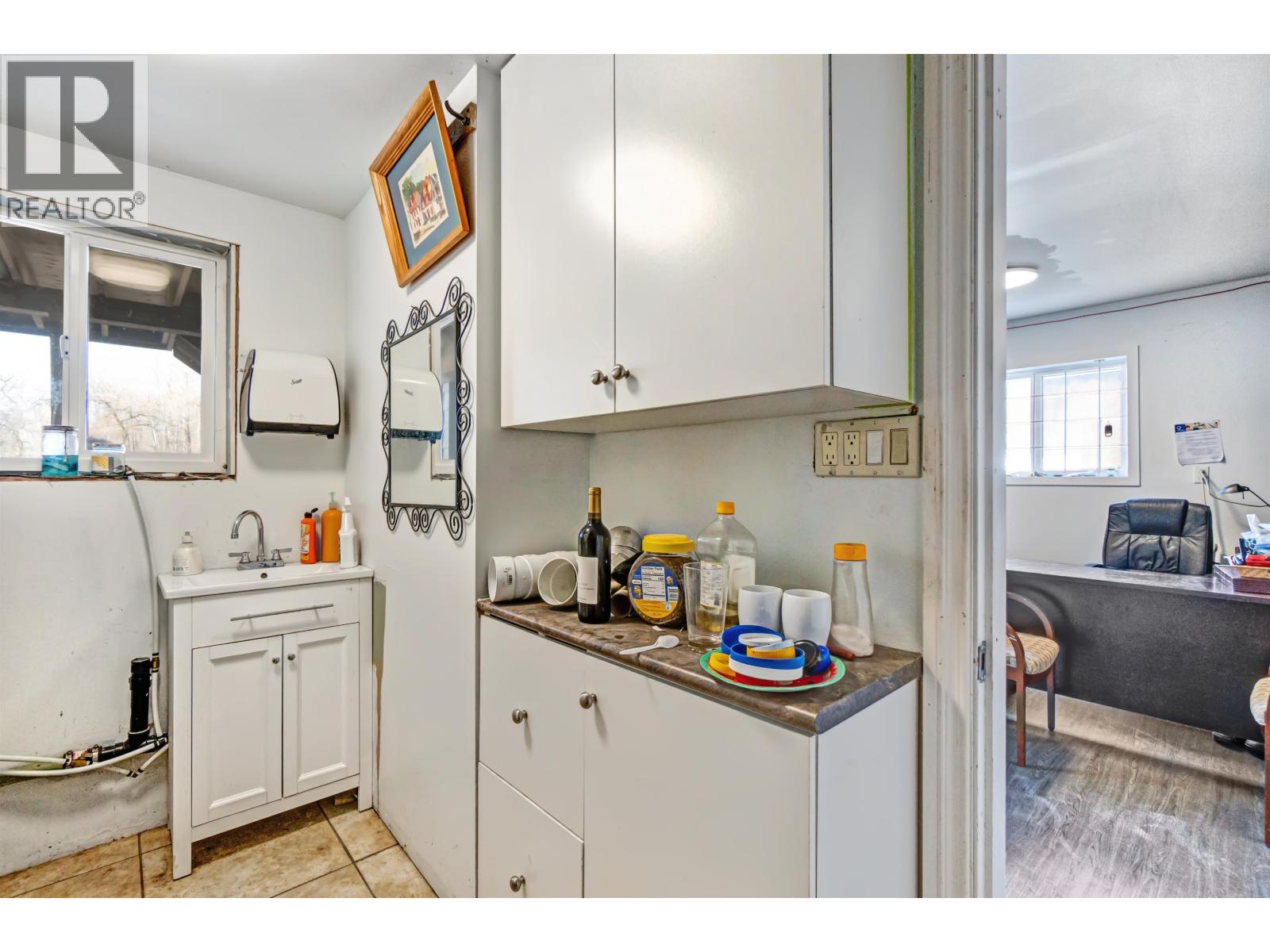 1128 Devon Street, Coquitlam, British Columbia  V3E 3H8 - Photo 36 - R3061405