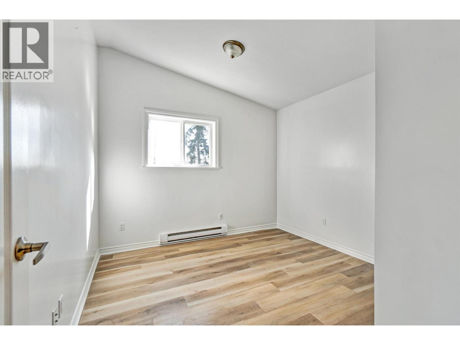 1128 Devon Street, Coquitlam, British Columbia  V3E 3H8 - Photo 33 - R3061405