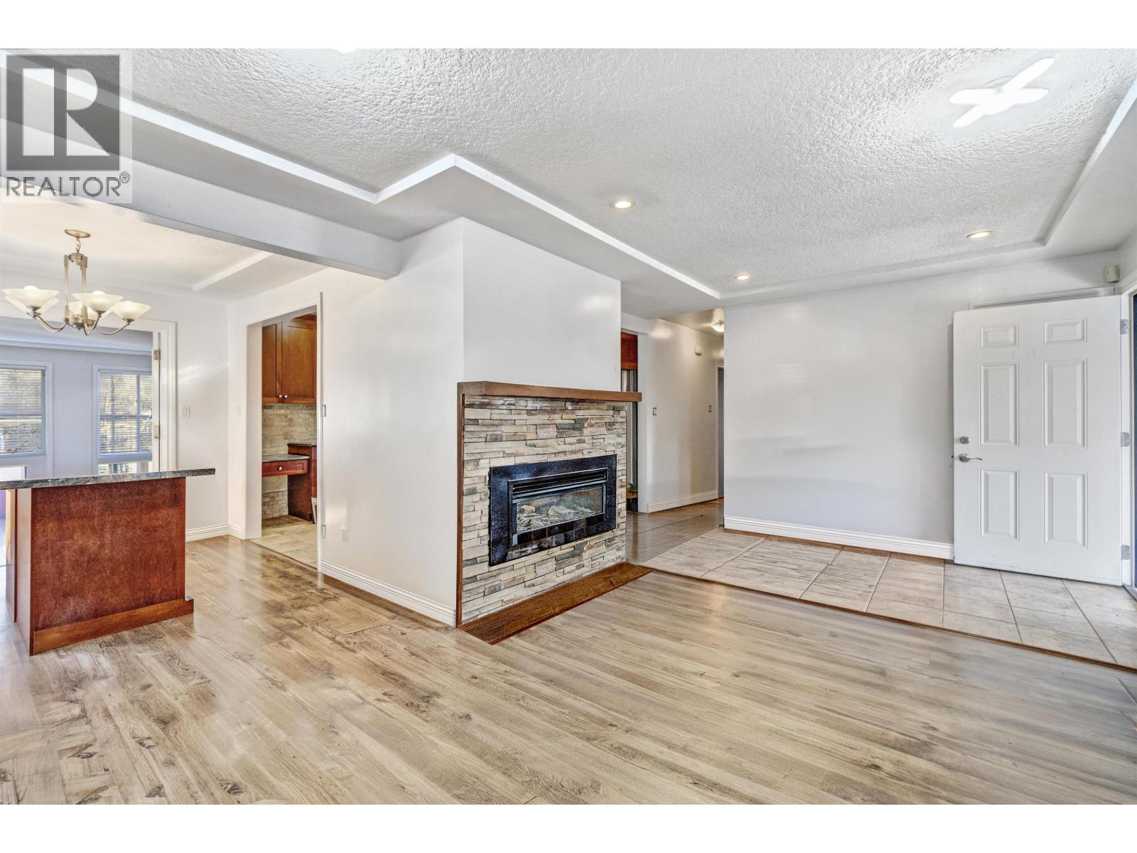 1128 Devon Street, Coquitlam, British Columbia  V3E 3H8 - Photo 14 - R3061405