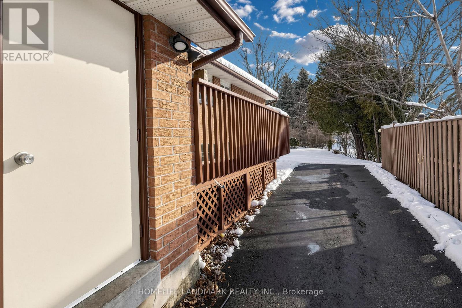 220 Jeffery Street, Whitby, Ontario  L1N 7H5 - Photo 42 - E12812140