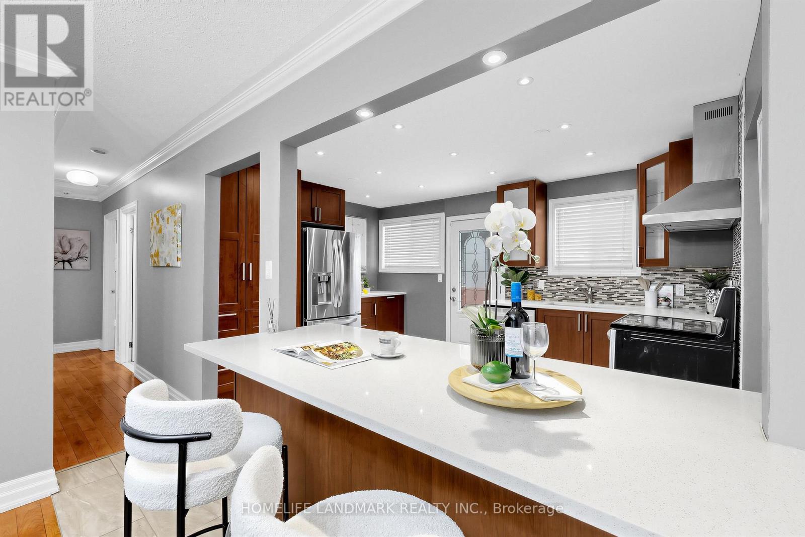 220 Jeffery Street, Whitby, Ontario  L1N 7H5 - Photo 7 - E12812140