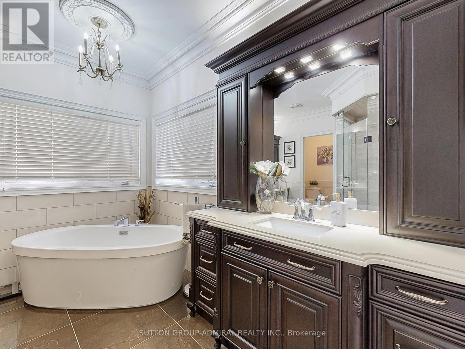 109 Farrell Road, Vaughan, Ontario L6A 4W7 - Photo 25 - N12805746