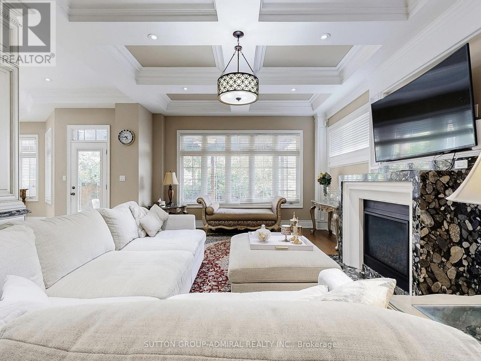 109 Farrell Road, Vaughan, Ontario L6A 4W7 - Photo 8 - N12805746