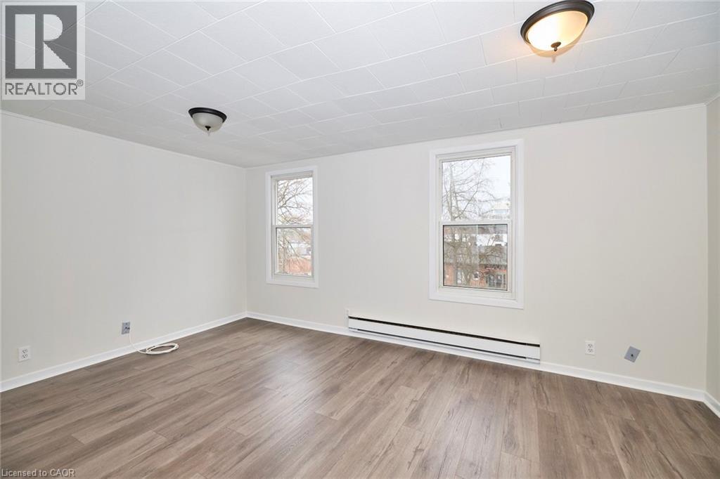 33 Lock Street Unit# 3, St. Catharines, Ontario  L2N 5B8 - Photo 2 - 40806992