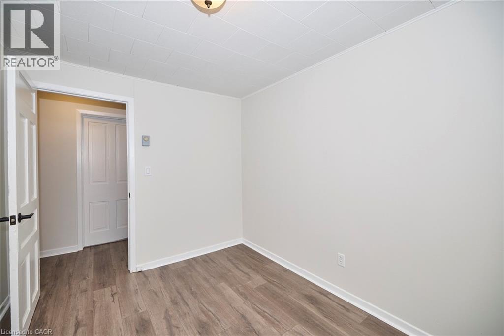 33 Lock Street Unit# 3, St. Catharines, Ontario  L2N 5B8 - Photo 5 - 40806992