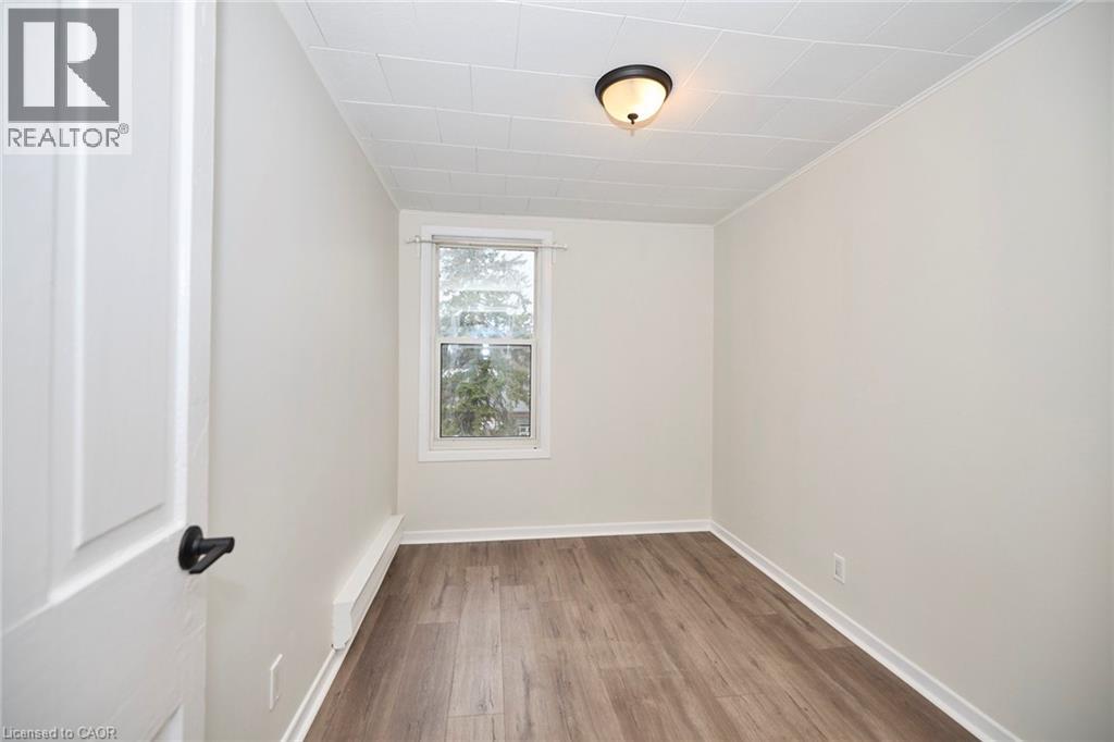 33 Lock Street Unit# 3, St. Catharines, Ontario  L2N 5B8 - Photo 6 - 40806992