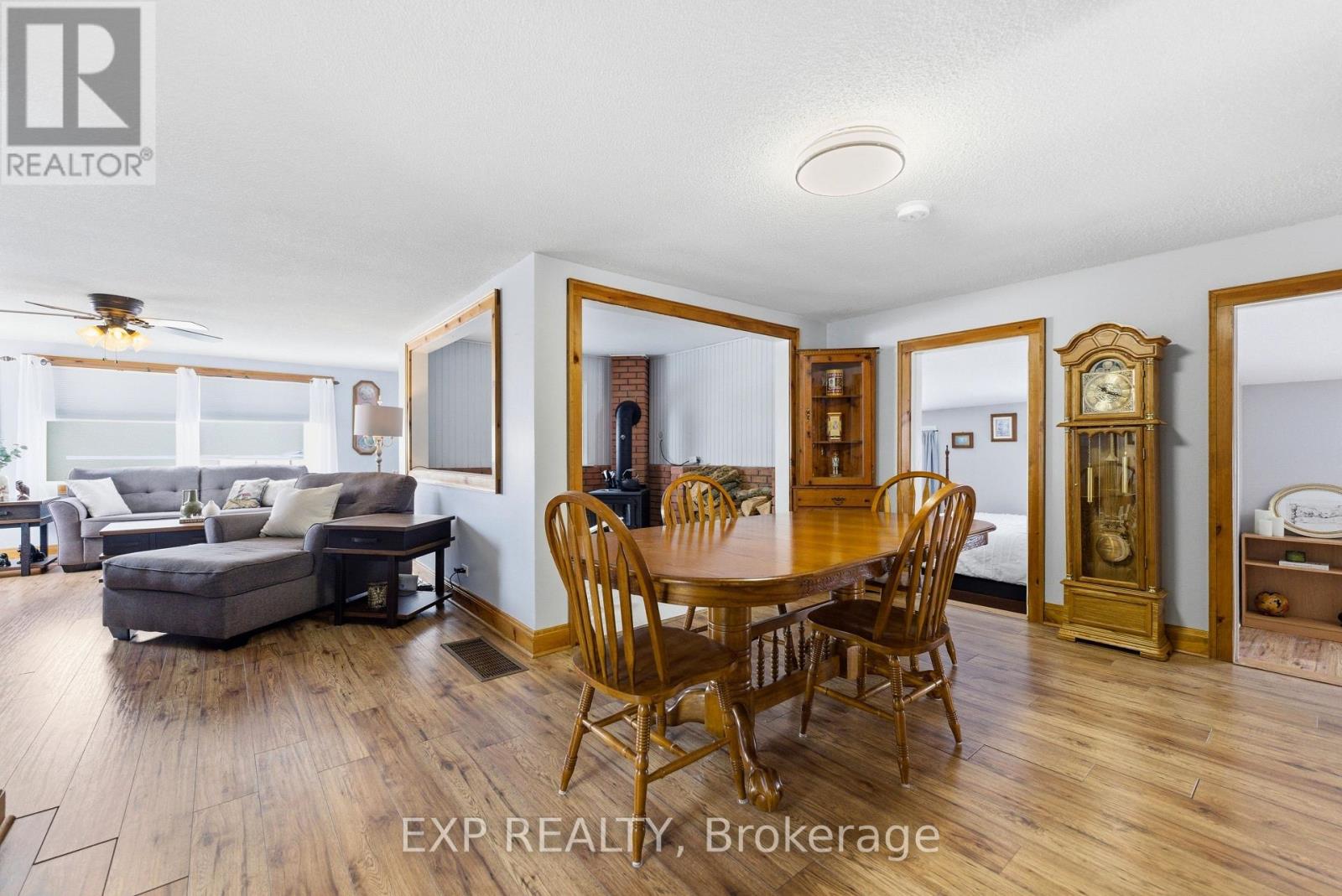 13 St Philip Street, Prince Edward County (South Marysburg Ward), Ontario  K0K 2P0 - Photo 15 - X12812710