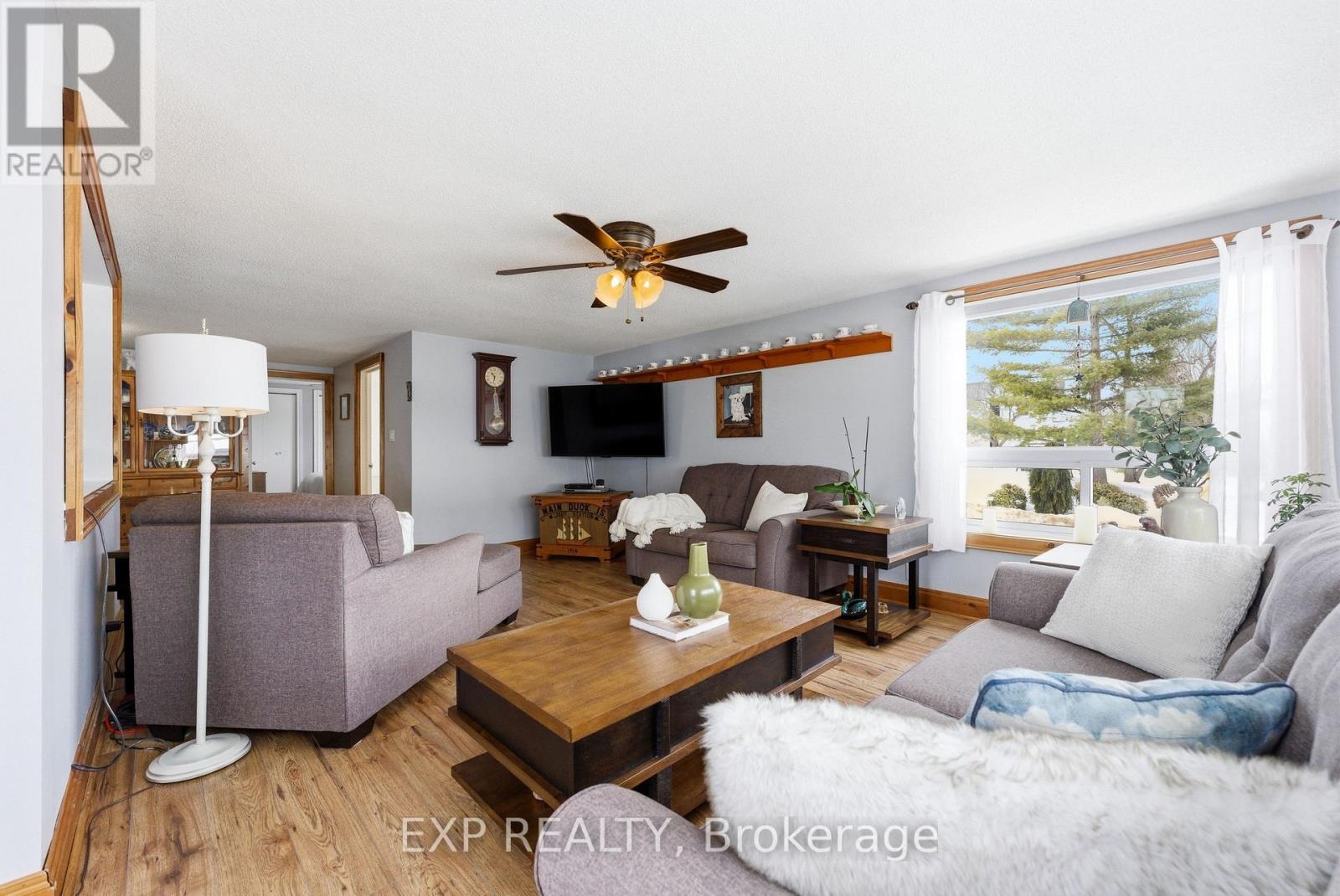 13 St Philip Street, Prince Edward County (South Marysburg Ward), Ontario  K0K 2P0 - Photo 17 - X12812710