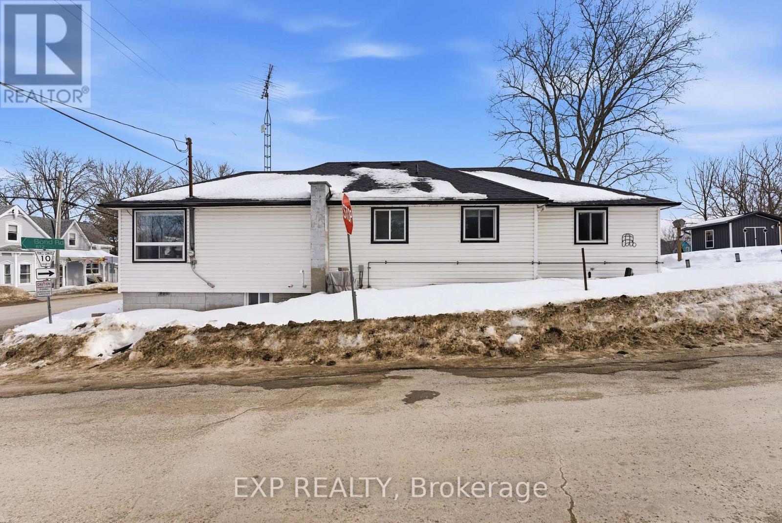 13 St Philip Street, Prince Edward County (South Marysburg Ward), Ontario  K0K 2P0 - Photo 3 - X12812710
