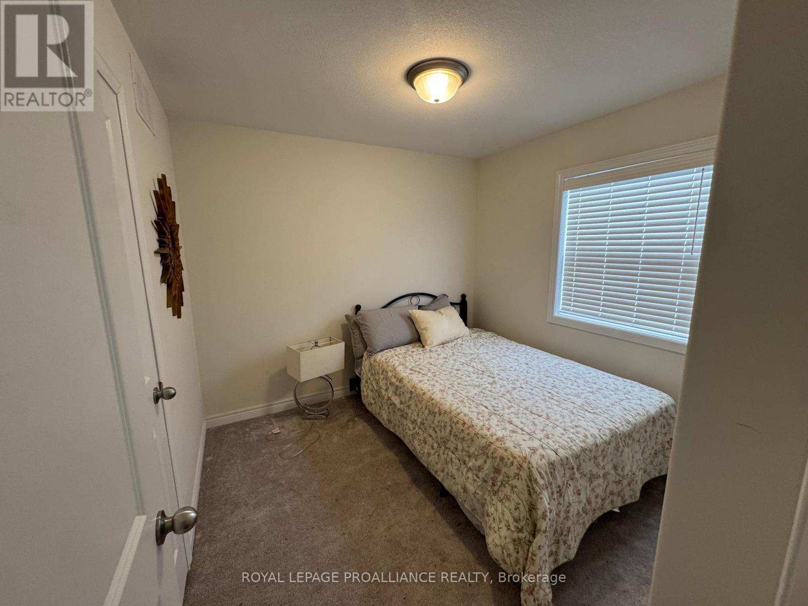 929 Broadway Boulevard, Peterborough, Ontario  K9H 0J2 - Photo 11 - X12812720