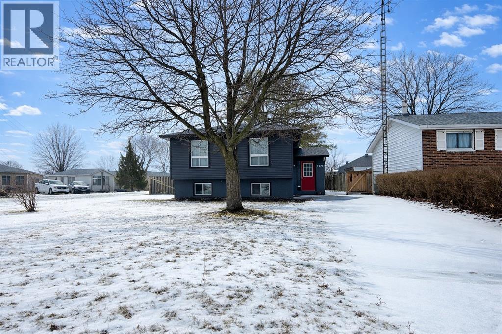 1578 COUNCILLORS STREET, St Clair, Ontario