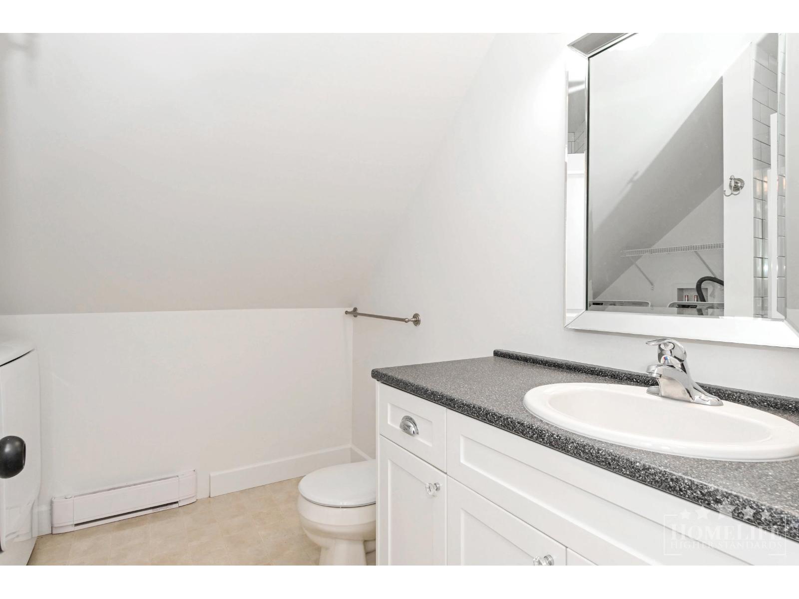 Coach House 3376 232 Street, Langley, British Columbia  V2Z 2H5 - Photo 12 - R3076702