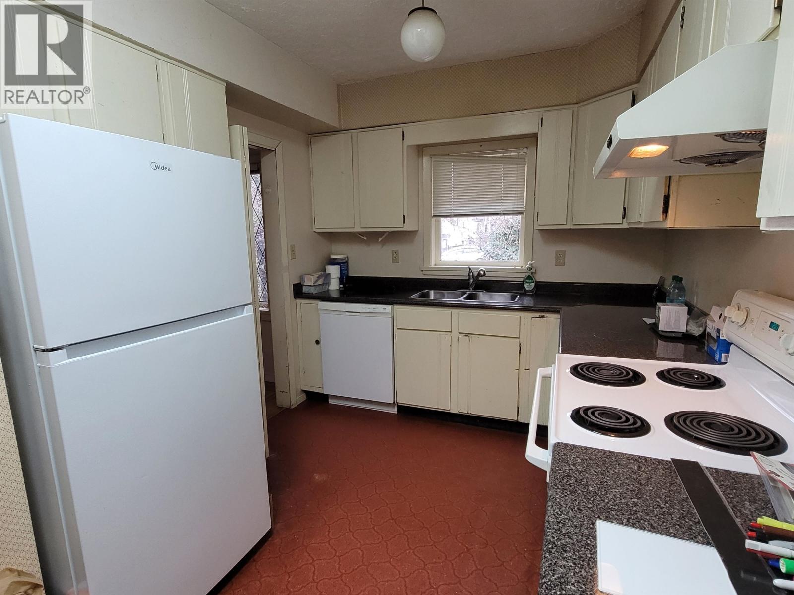 8468 Hudson Street, Vancouver, British Columbia  V6P 4M4 - Photo 7 - R3090338