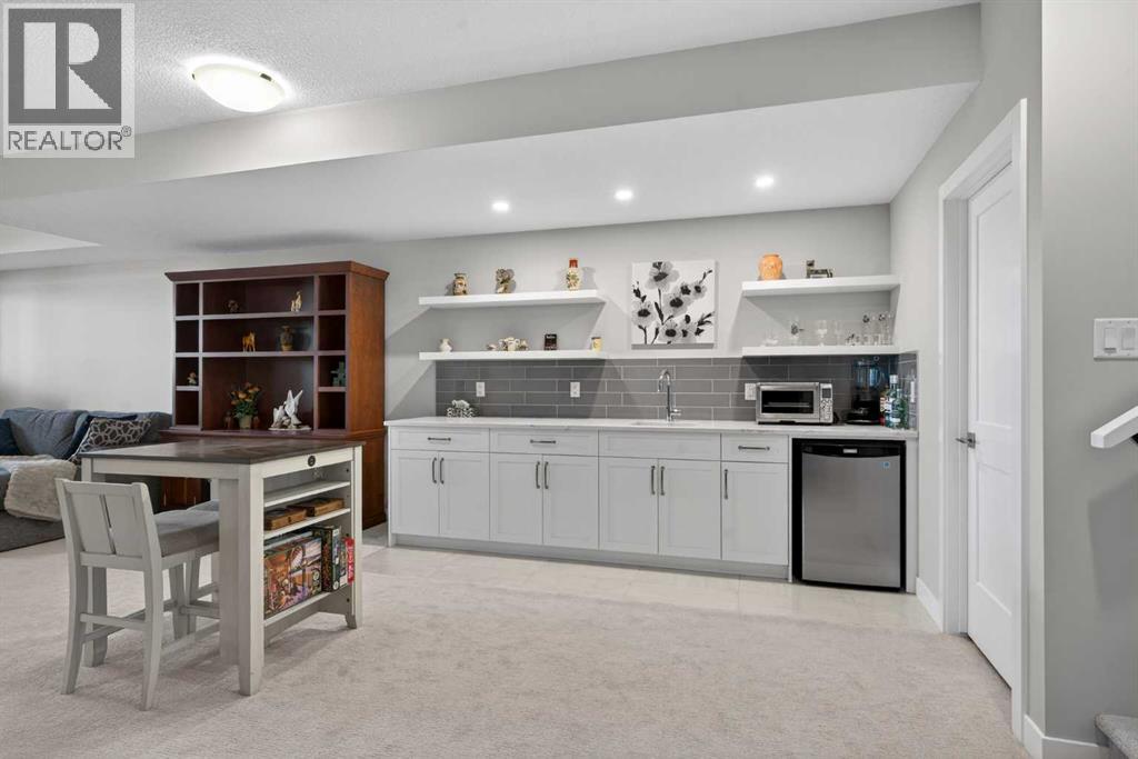 206 Crestridge Common Sw, Calgary, Alberta  T3B 6J5 - Photo 36 - A2284748