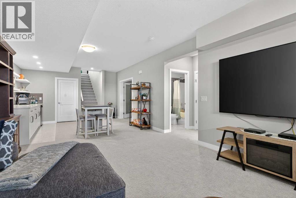 206 Crestridge Common Sw, Calgary, Alberta  T3B 6J5 - Photo 39 - A2284748