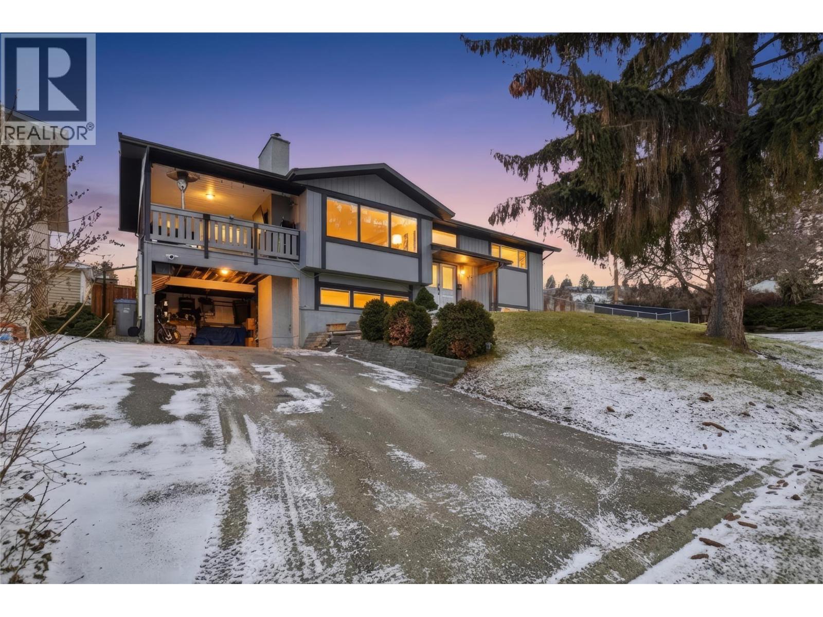 299 Gordonhorn Crescent, Kamloops, British Columbia  V2E 1G6 - Photo 1 - 10376771