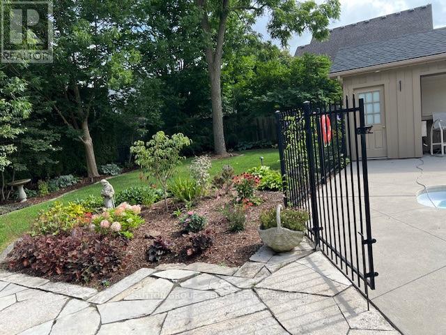 95 Highland Woods Court, London South, Ontario  N6C 5X2 - Photo 39 - X12812696