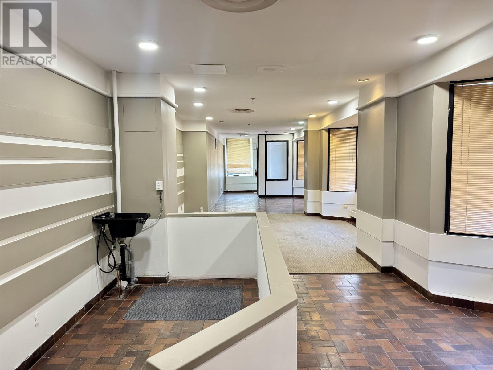 17 Cumberland St, Thunder Bay, Ontario  P7A 4K8 - Photo 11 - TB2600136