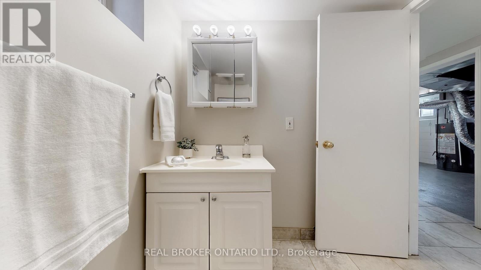 128 Canlish Road, Toronto, Ontario  M1P 1T2 - Photo 31 - E12811238