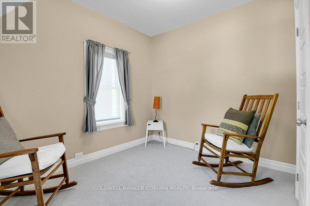 54 Lakeshore Drive, South Dundas, Ontario  K0C 1X0 - Photo 26 - X12806090