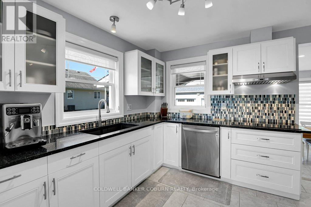 54 Lakeshore Drive, South Dundas, Ontario  K0C 1X0 - Photo 15 - X12806090