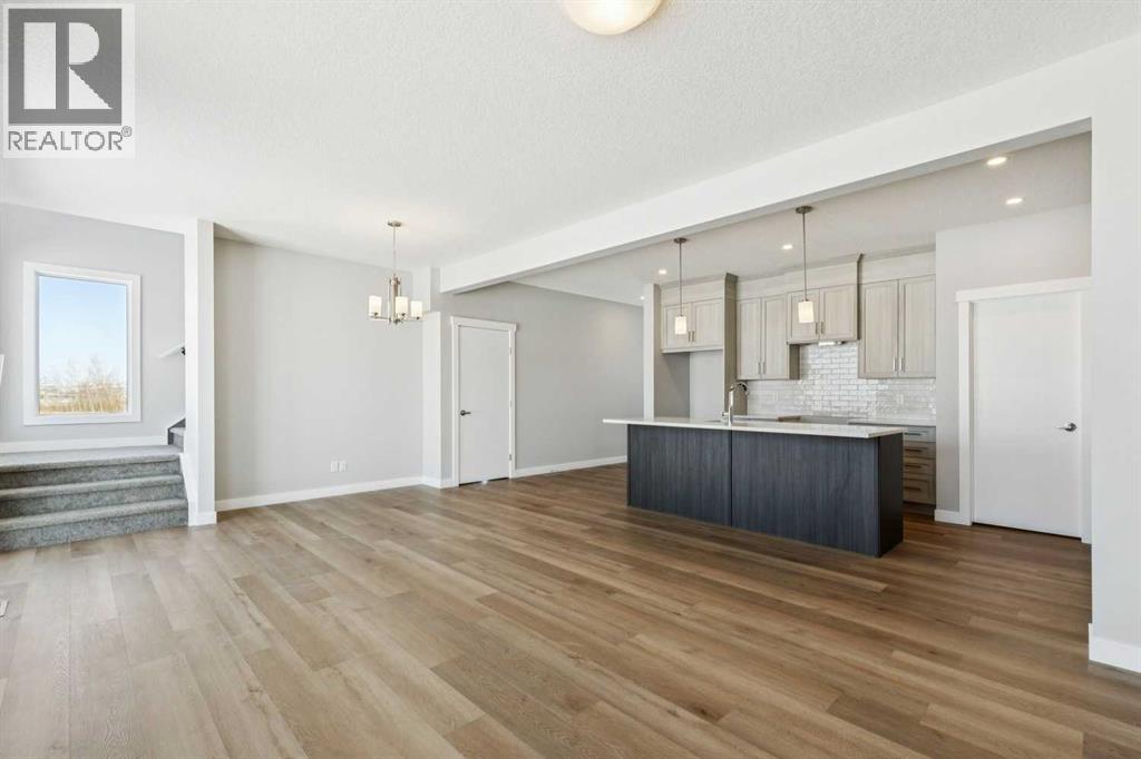 12 Willow Park Point, Cochrane, Alberta  T4C 2V3 - Photo 15 - A2287950