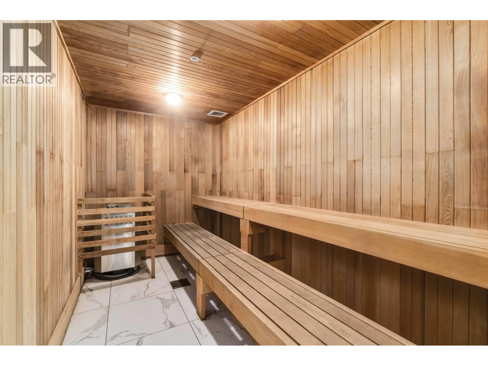 402 7388 Kingsway, Burnaby, British Columbia  V3N 0G9 - Photo 10 - R3092440