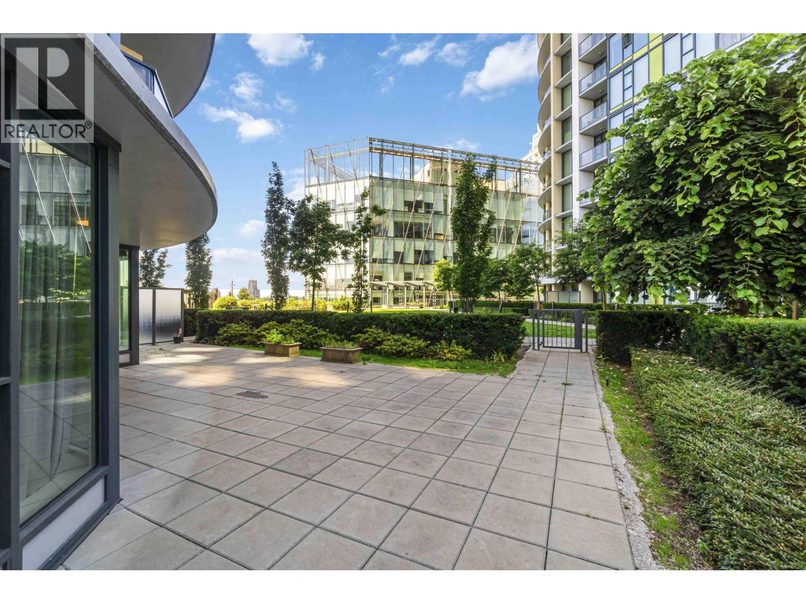 402 7388 Kingsway, Burnaby, British Columbia  V3N 0G9 - Photo 29 - R3092440