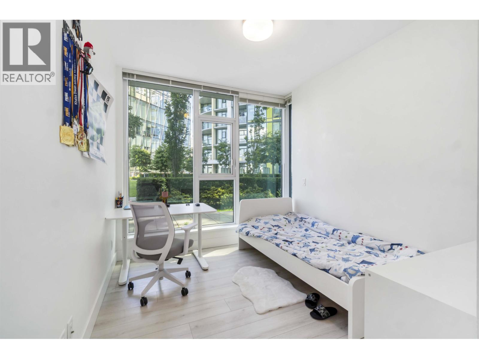 402 7388 Kingsway, Burnaby, British Columbia  V3N 0G9 - Photo 8 - R3092440