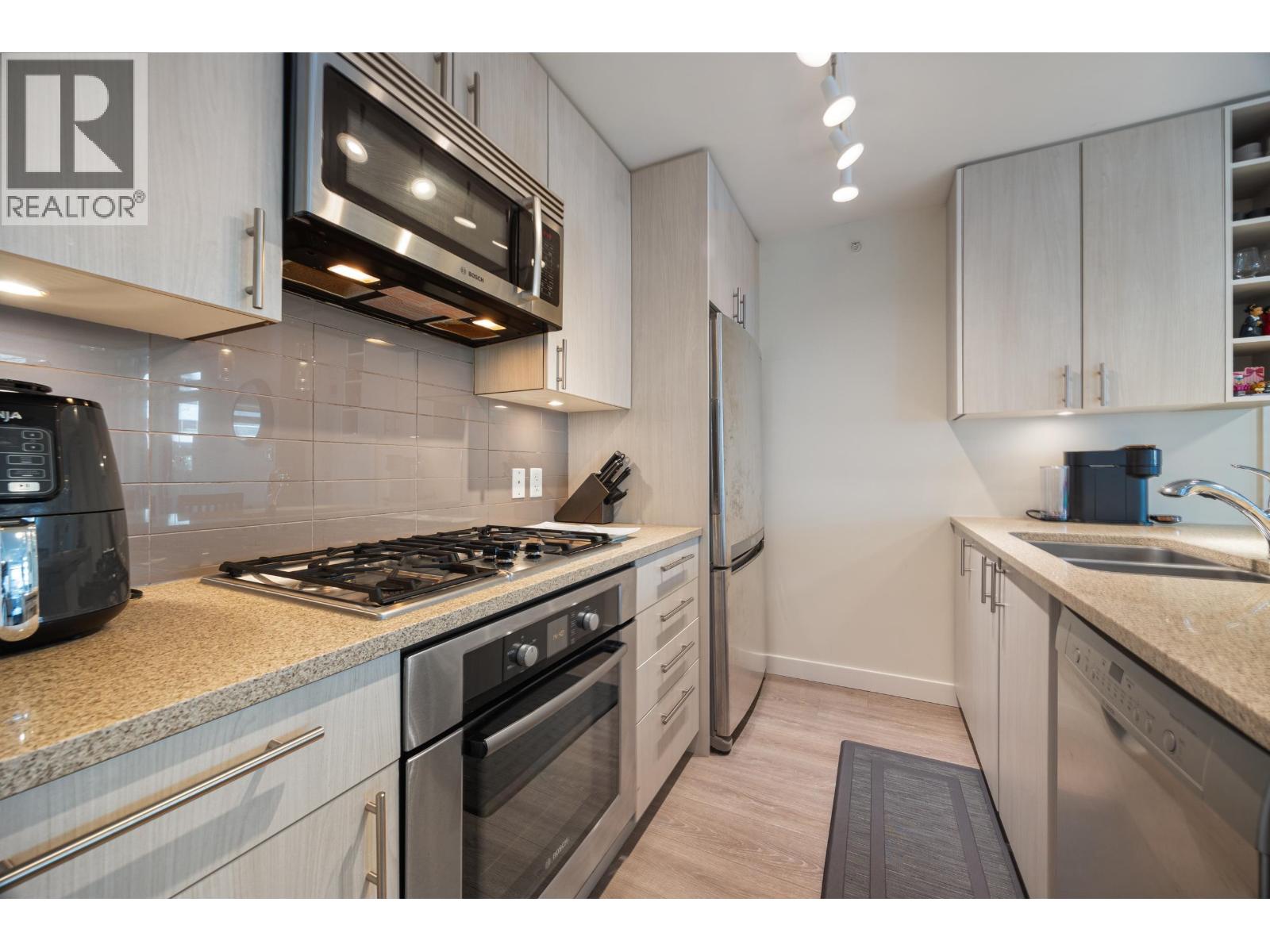 206 608 Belmont Street, New Westminster, British Columbia  V3M 0G8 - Photo 24 - R3092443