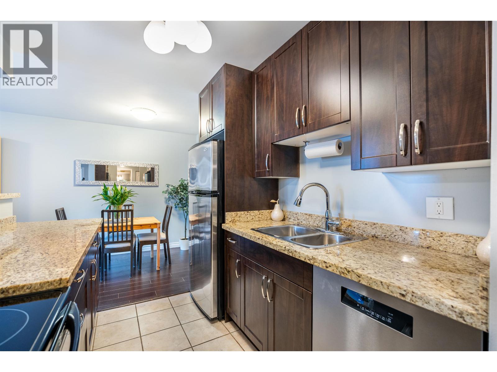 222 3921 Carrigan Court, Burnaby, British Columbia  V3N 4J7 - Photo 15 - R3092469