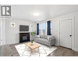 1 FAIRHOLT Road N Unit# 10, hamilton, Ontario