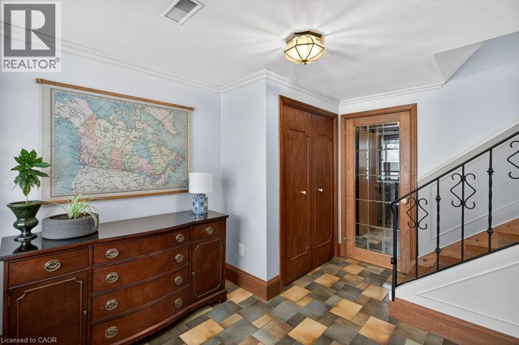 324 Woodworth Drive W, Ancaster, Ontario  L9G 2N1 - Photo 7 - 40807043