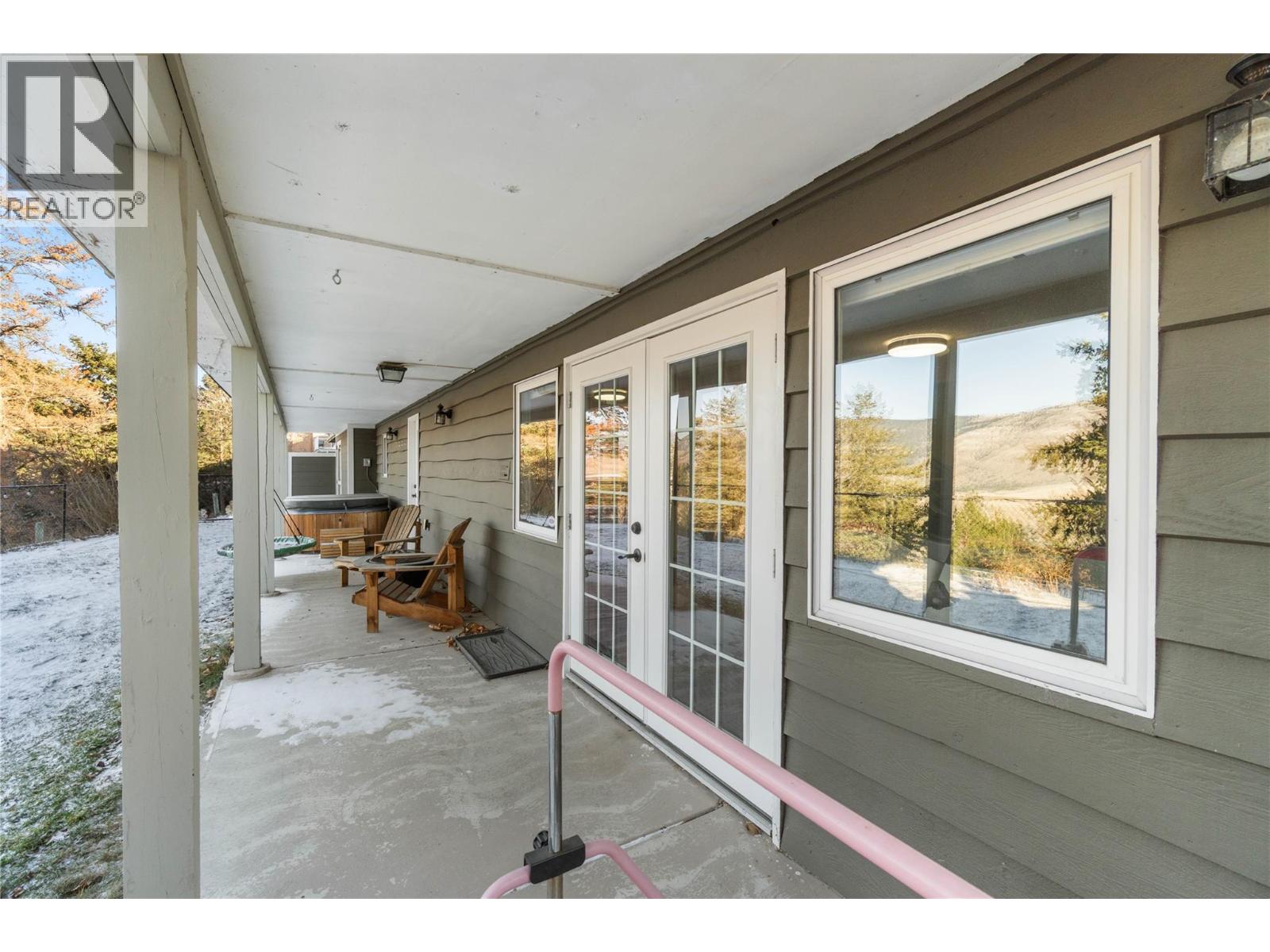 2360 Qu'appelle Boulevard, Kamloops, British Columbia  V2E 1T4 - Photo 38 - 10376506