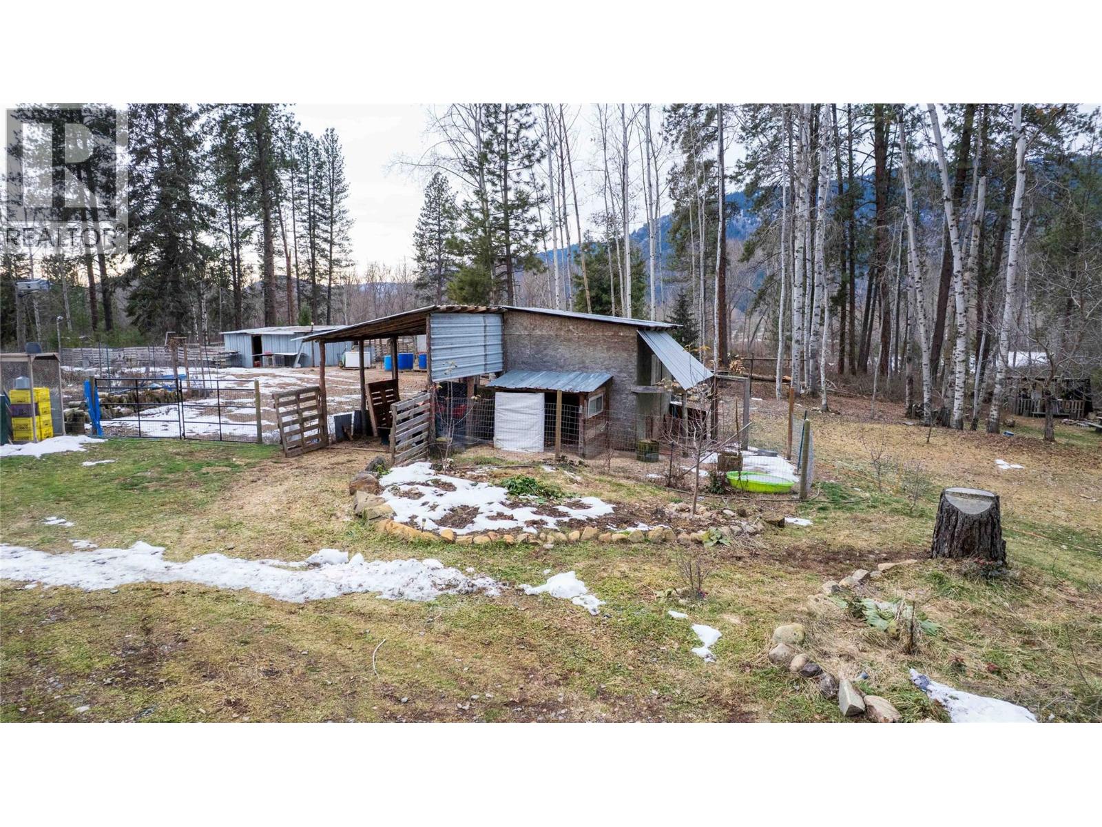 9375 Granby Road, Grand Forks, British Columbia  V0H 1H1 - Photo 39 - 10376532