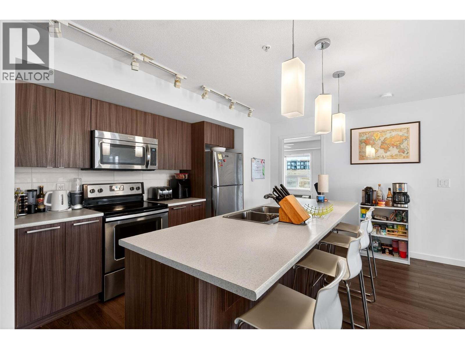 881 Academy Way Unit# 306 Kelowna Photo 4