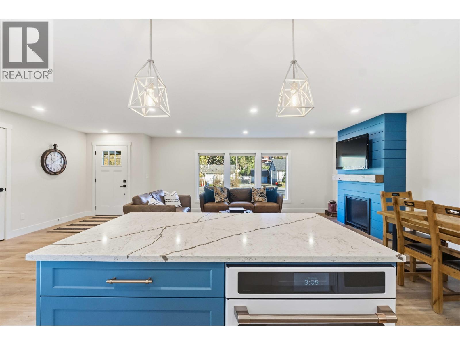 11953 221 Street, Maple Ridge, British Columbia  V2X 5S9 - Photo 7 - R3092495