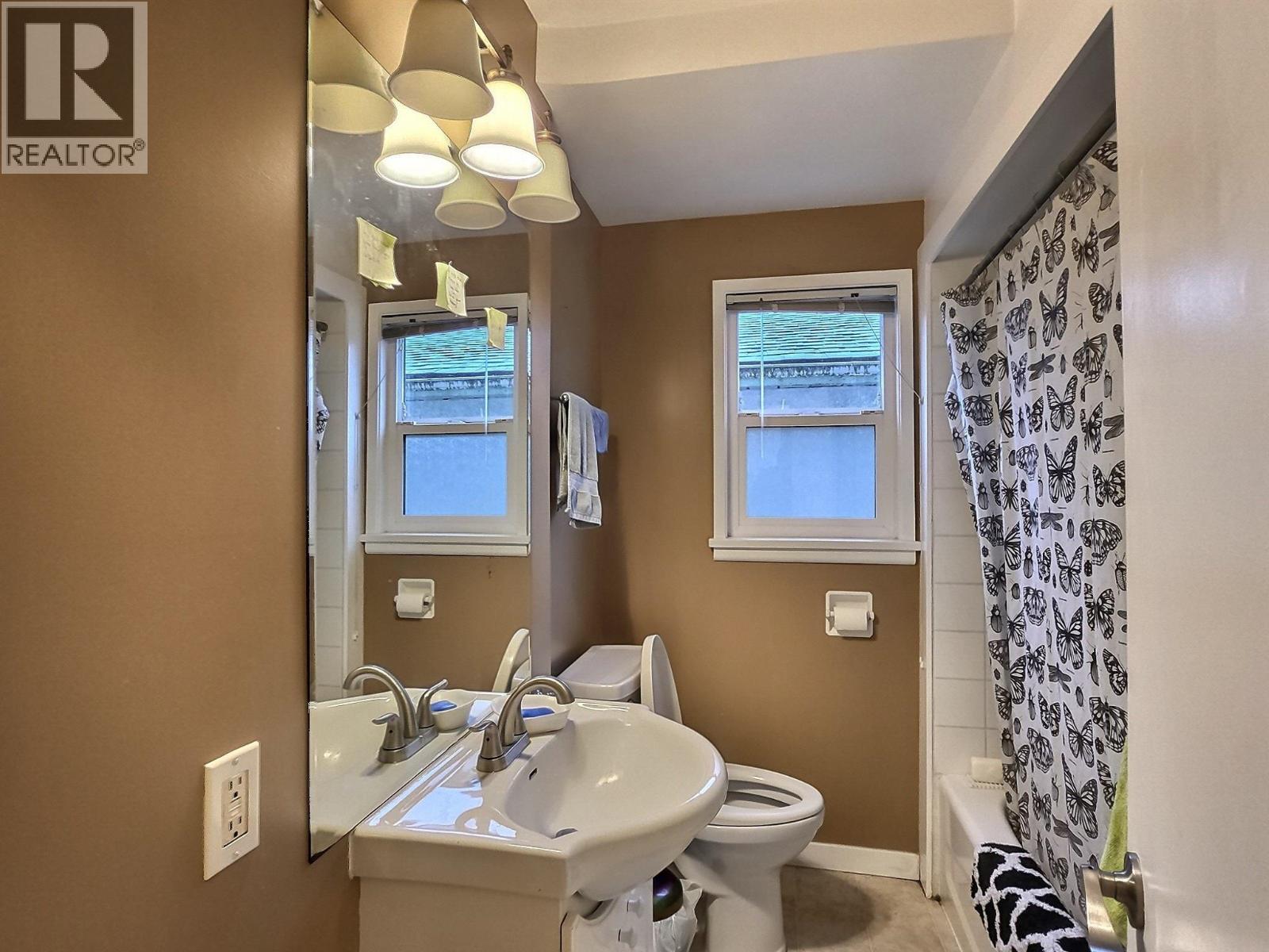 1621 Adanac Street, Vancouver, British Columbia  V5L 2C7 - Photo 14 - R3092510